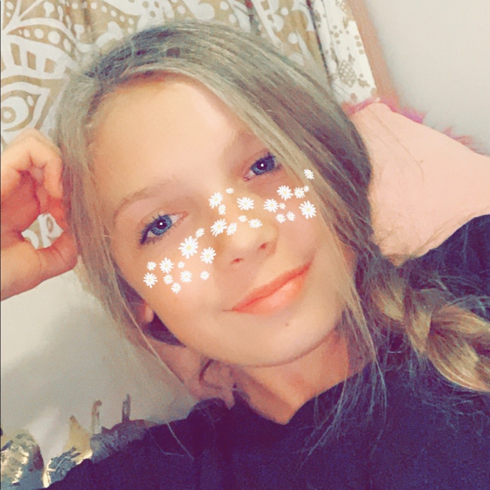 Meet your Posher, Jaxyn